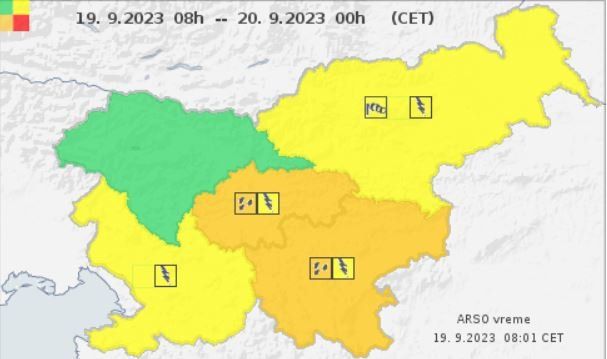 Vremensko Opozorilo Napovedane Mo Nej E Nevihte Va E Avte Lahko Uma E