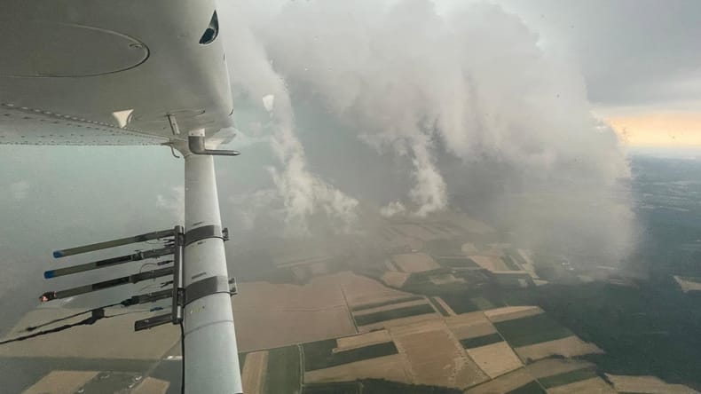 FOTO in VIDEO: Dve uri v zraku za zaščito severovzhodne Slovenije