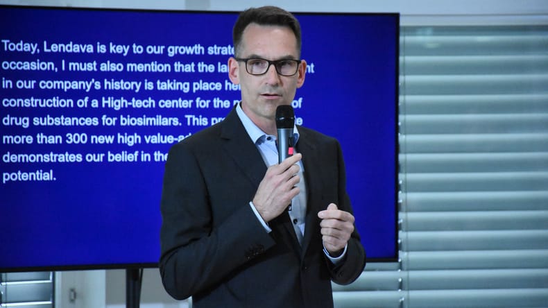 »To tudi pri nas z javno univerzo ne bi šlo«: Švicarje navdušil projekt za potrebe Lekove naložbe v Lendavi