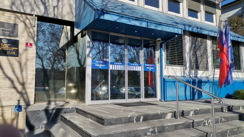 Policija v Murski Soboti naroča 24-urno vleko vozil, takšni so pogoji
