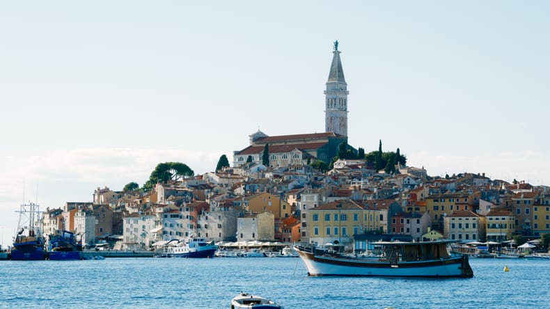 Hrvaška sprejela zakon, ki bo udaril po neregistriranih apartmajih