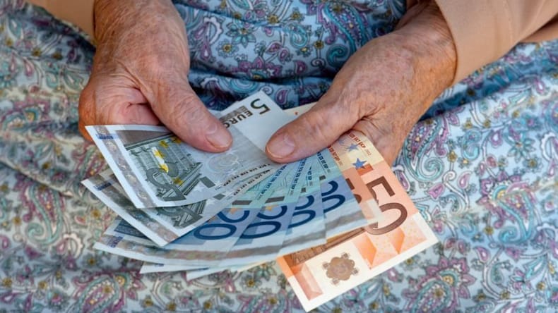 Pomurje: Država je od vdove zahtevala 14.960 evrov, nato je posredoval Varuh