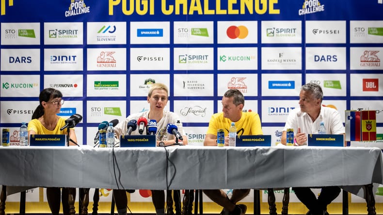 FOTO in VIDEO: Od Pariza do Komende, Tadej Pogačar doma pričaral kolesarski spektakel