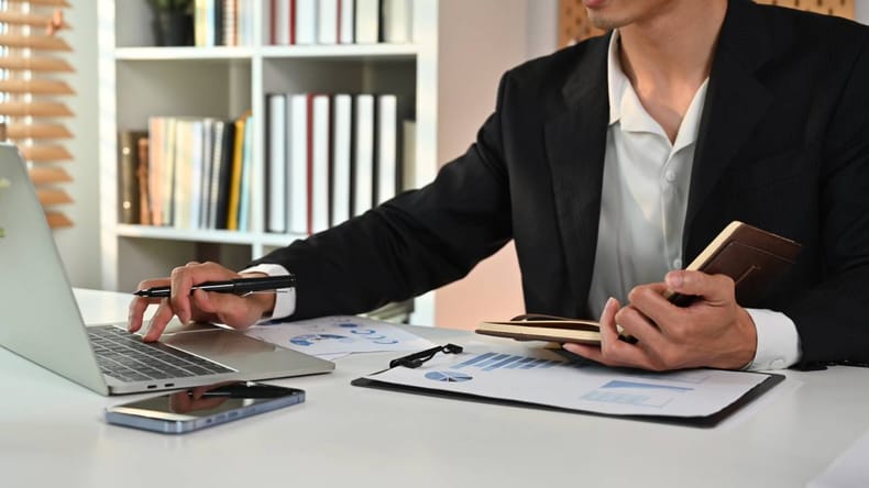 Finančna uprava ponovno uvaja davčne počitnice, to morate vedeti