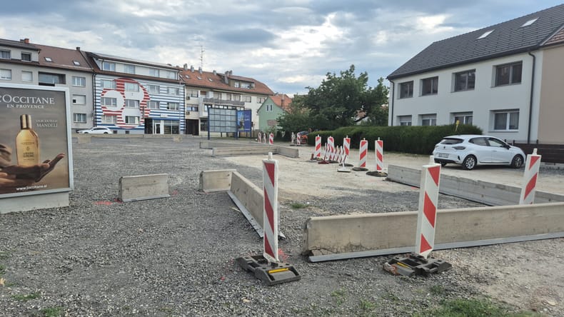 Preobrat pri urejanju parkirišča v Murski Soboti, občina zemljišče prodala zasebnemu podjetju