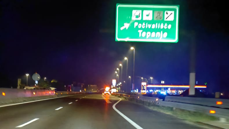 VIDEO: Večerna intervencija pri Tepanju, na kraju več gasilskih enot