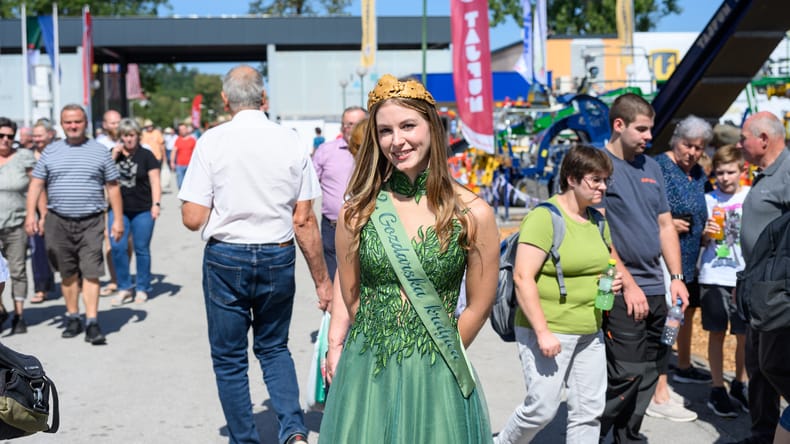 FOTO: Obrazi sejma Agra! Poglejte, koga smo ujeli v objektiv