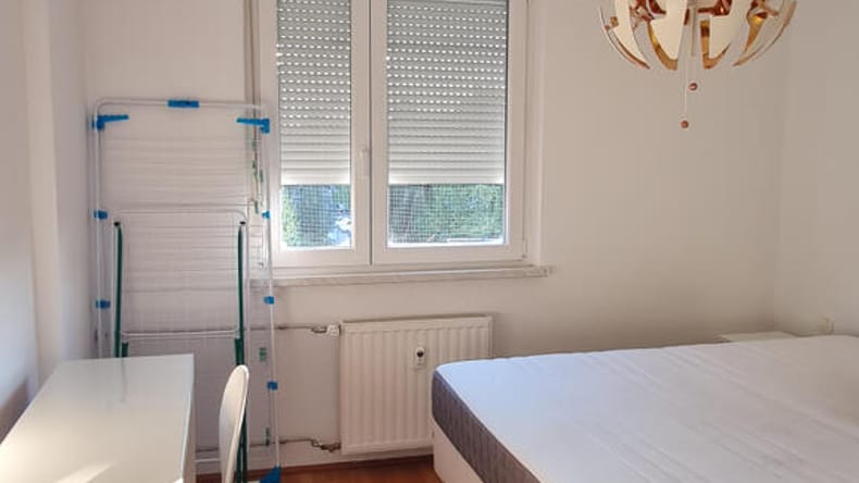Omejitev višine najemnine v prestolnici in na obali, za neplačnike pa bo garantirala država