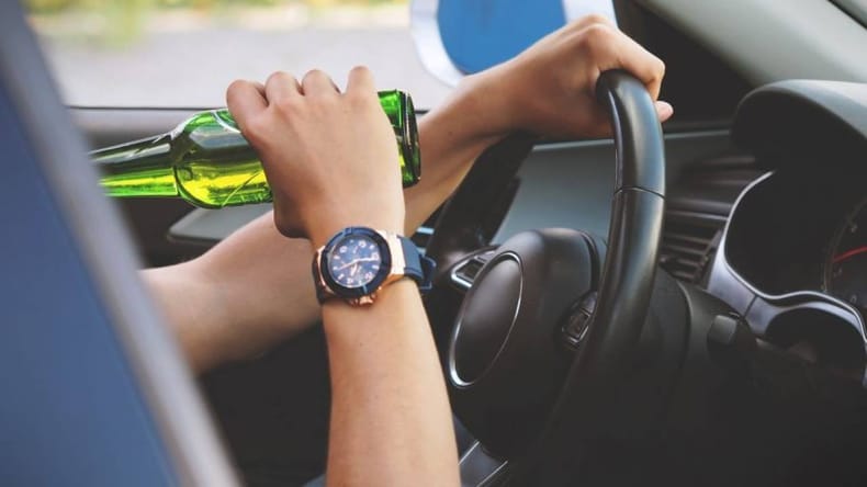 Na območju Lendave prijeli pet tujcev, v Boračevi ustavili vinjenega voznika tovornjaka