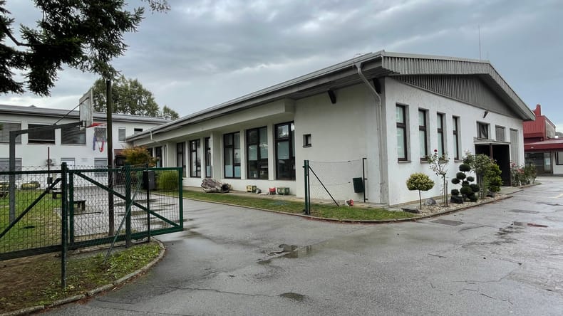 Na soboški osnovni šoli dobesedno zmanjkuje prostora, ministrstvo pa s prstom kaže na občino
