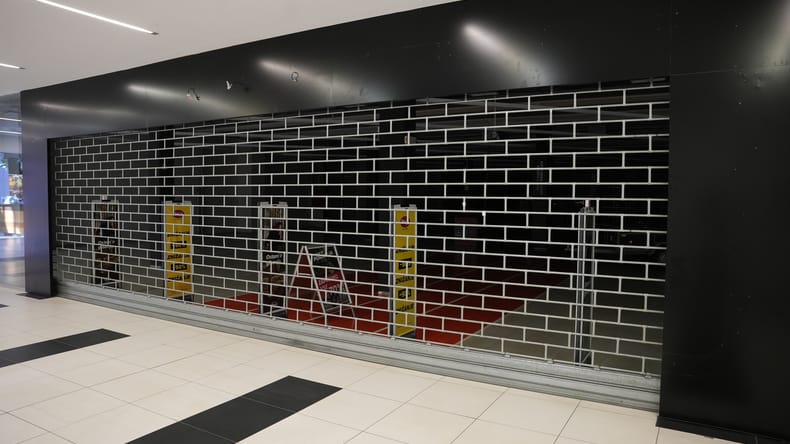 V nekdanje prostore Hervisa prihaja nov ponudnik, Intersport razkril, ali načrtuje širitev v Pomurje