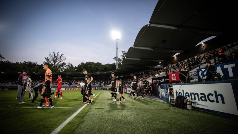 Policija bo na tekmi Mura – Celje snemala navijače in okolico stadiona