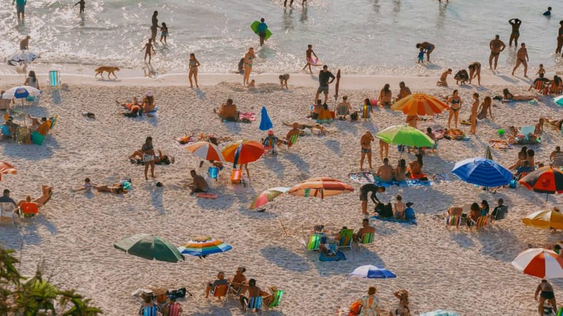 Po pretepu na plaži umrl 82-letnik, policija prijela dve osebi