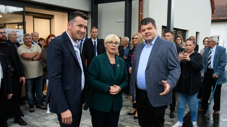 FOTO: Velik dan za Kobilje, obeležili zaključek največje investicije v zgodovini občine