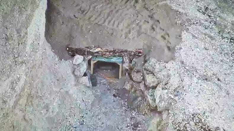FOTO in VIDEO: Bombo že premestili: Če bo šlo kaj narobe, lahko pride do eksplozije