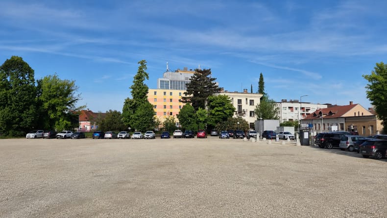 Območje nekdanjega Potrošnika pred novo prelomnico