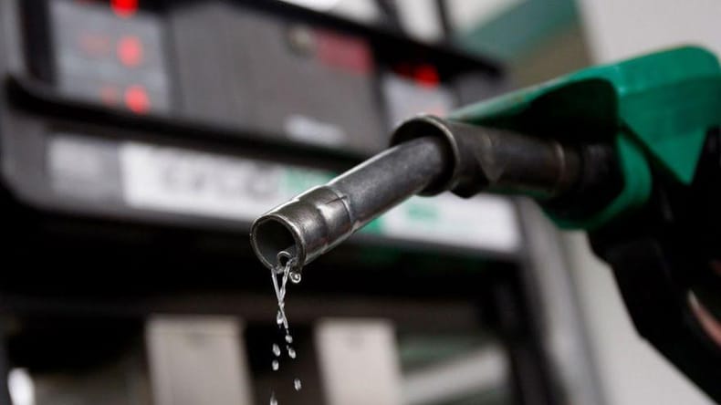 Se odpravljate na Hrvaško? Od torka precej višje cene bencina in dizla