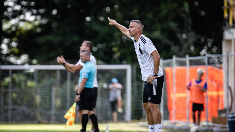 Na Fazaneriji katastrofa za zgodovinske knjige, Mörec udaril po igralcih: »Tako se ne bori za Murin dres«