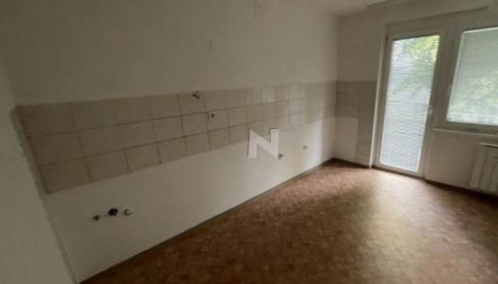 Slovenske železnice zbirajo ponudbe za stanovanje v Ljutomeru