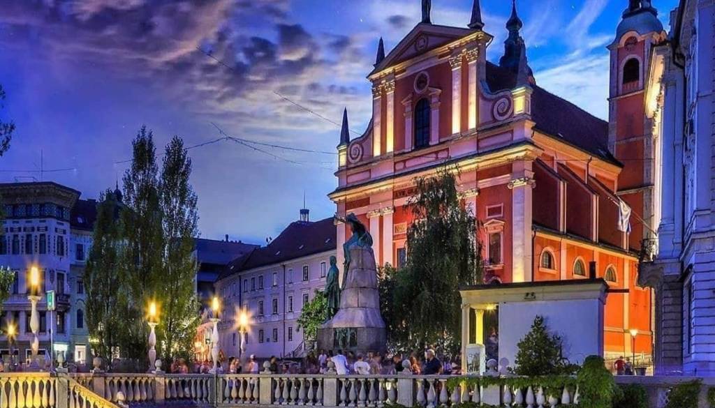 Kam ta konec tedna? Ljubljana v znamenju glasbenih legend, čokolade in smeha