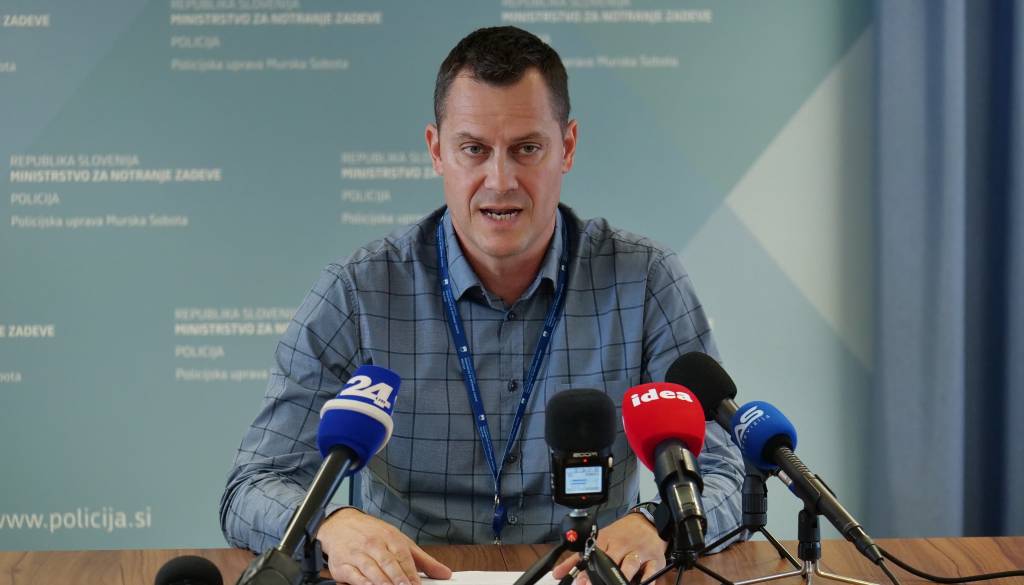 Romantična goljufija: Spletna ljubezen mu je vzela 36.600 evrov