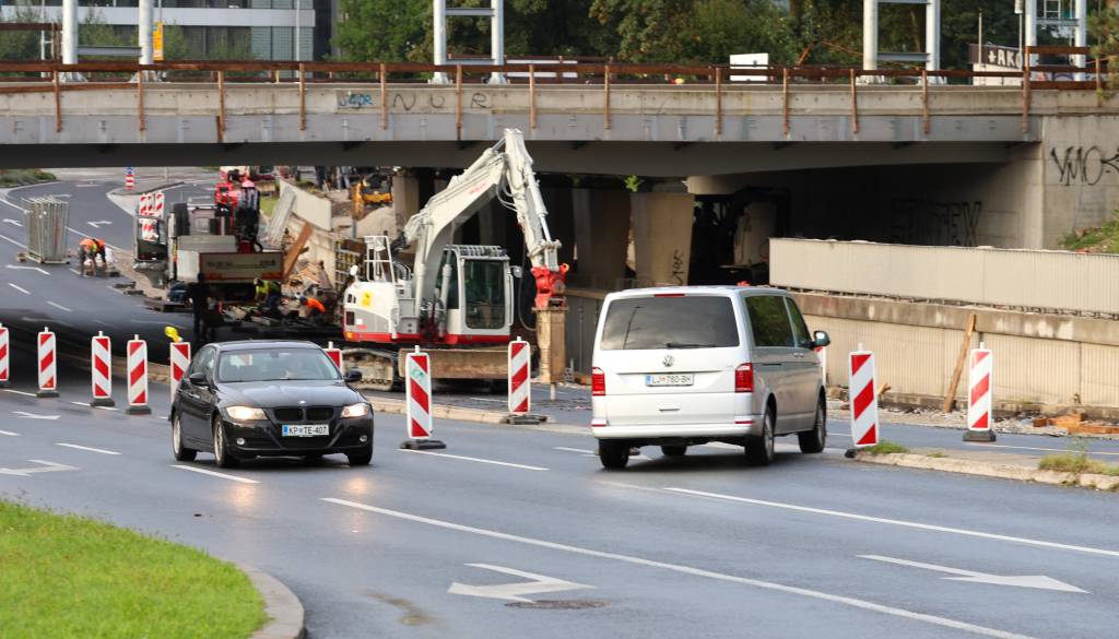 Dunajska cesta zaprta, kje so obvozi?