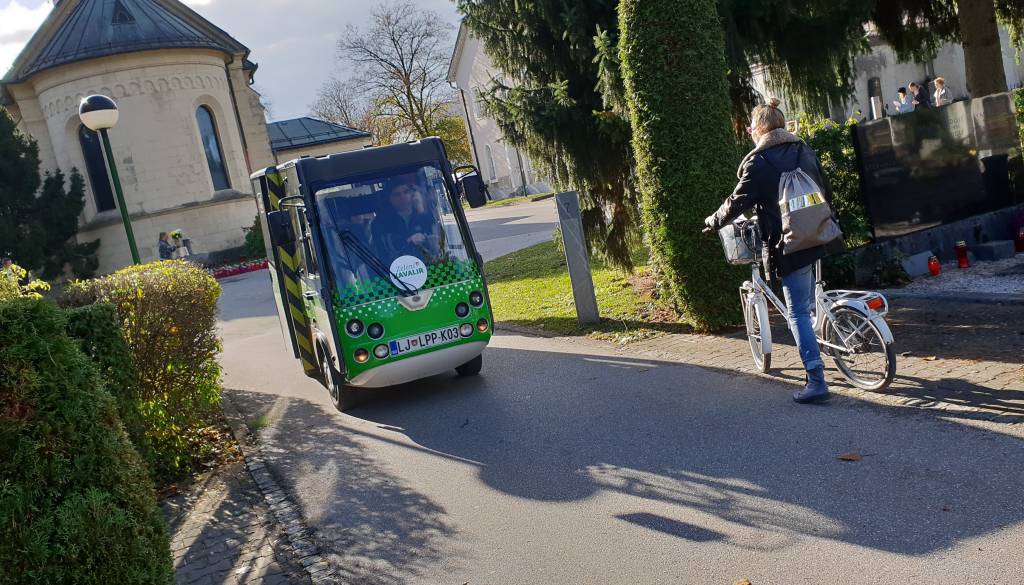 Za čim manj bolečo pot na Žale