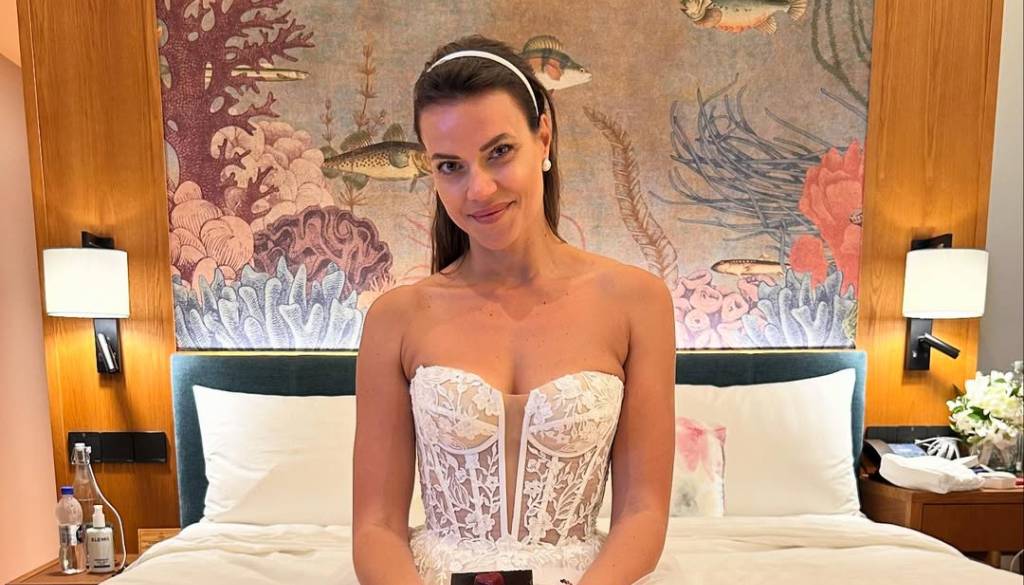 Znana Mariborčanka Tina Petelin praznovala 40. rojstni dan in se poročila na Maldivih