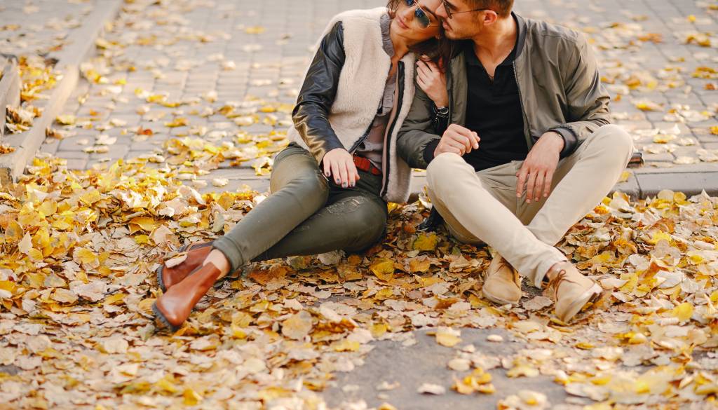 Drama na nebu, Venera in Kiron odpirata stara poglavja