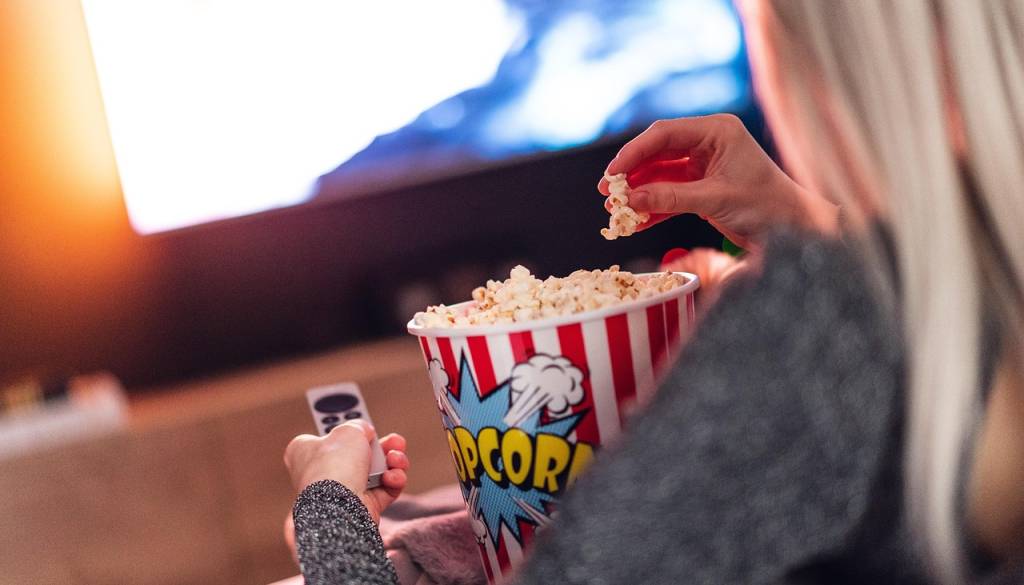 Maraton nepozabnih grozljivk za popolno noč čarovnic