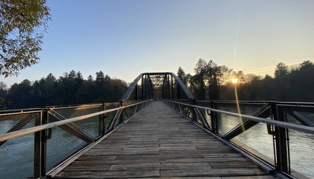Pozor! Na Mariborski otok le peš in po označenih poteh. Vožnja je prepovedana