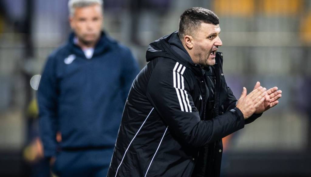 Disciplinski udarec za Maribor: Kazen za trenerja, globa klubu zaradi navijačev
