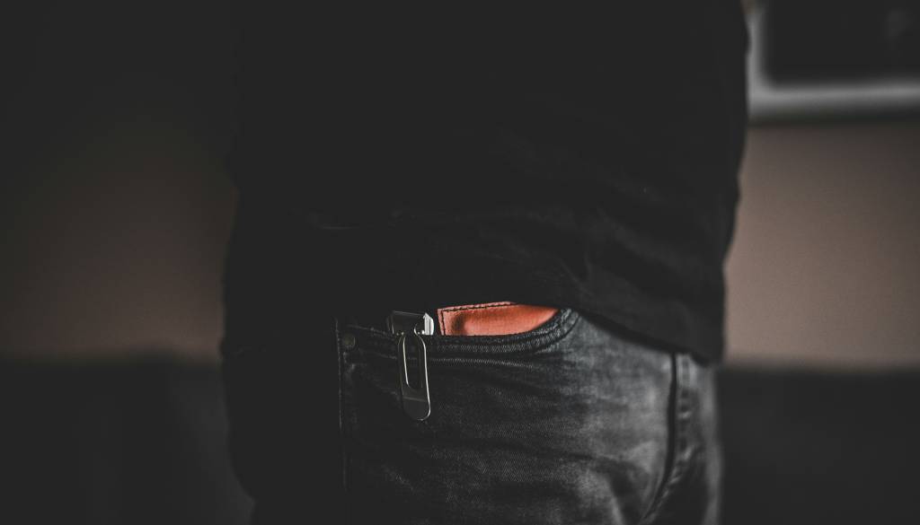 V Mostah ga je objem stal nekaj sto evrov