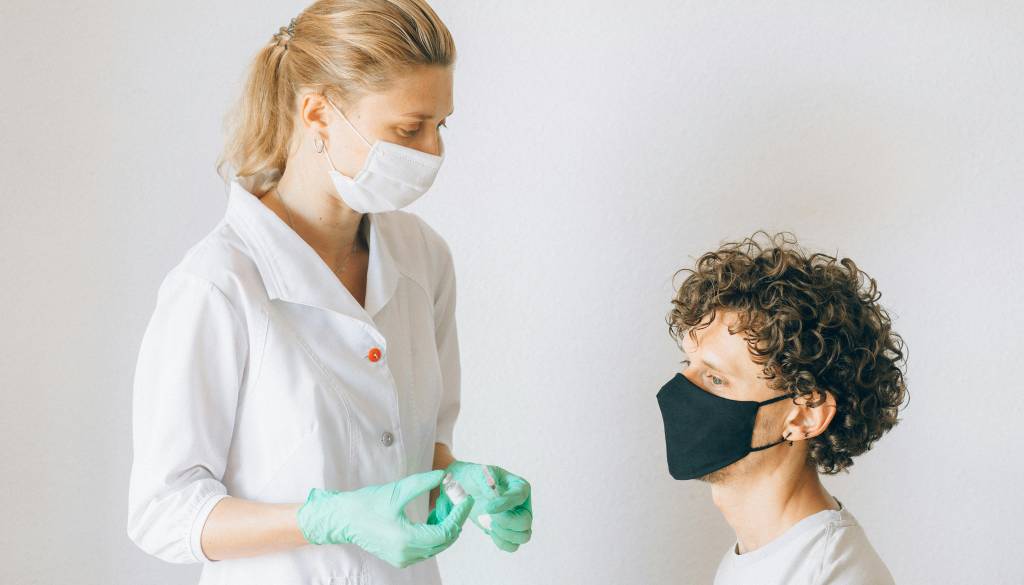 Cepljenje proti gripi dvignilo prah: Ljubljančani jezni, zdravstveni dom se brani