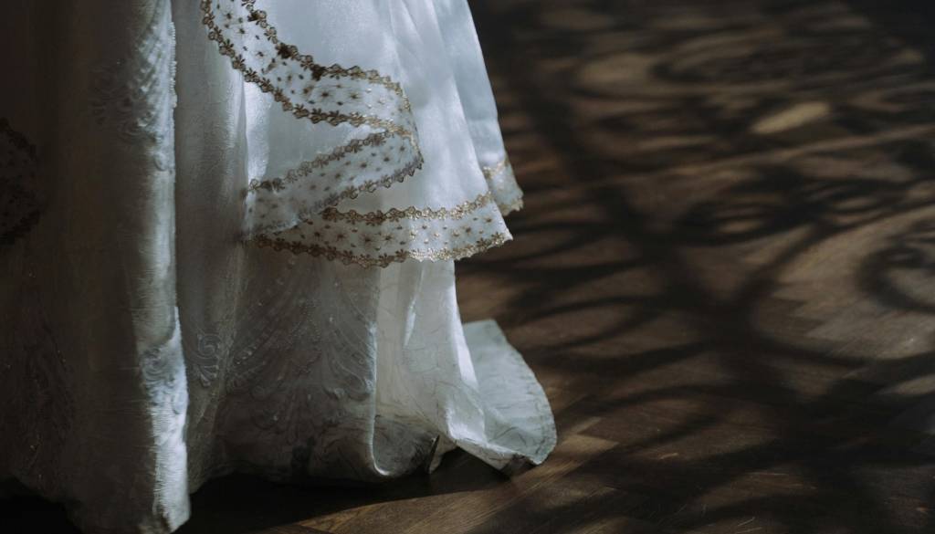 Na gradu Borl vabijo na ples: Večer, ki bo obudil eleganco časa grofice Adalberte