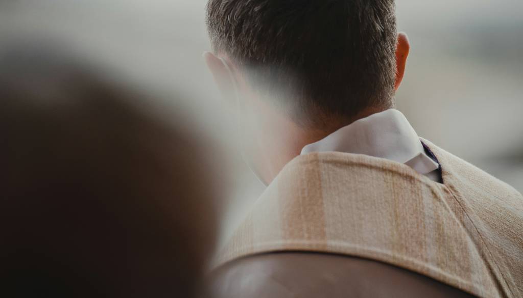 Duhovnika zaradi pedofilije obsodili na slaba štiri leta zapora