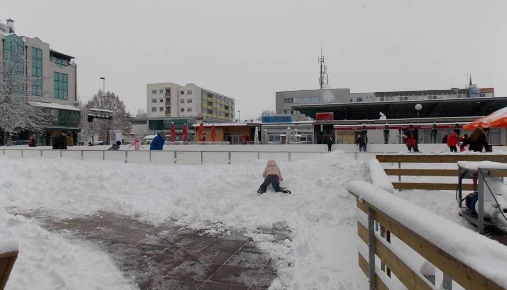 Se prebudimo v belo jutro? Dež bo ponoči prešel v sneg