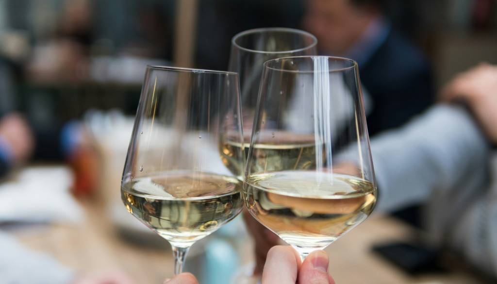 V ALEJO ta vikend na praznik vina, kulinarike in druženja