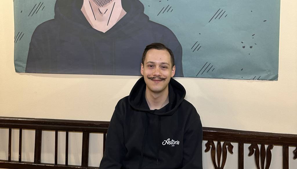 V Mariboru razglasili novega ambasadorja akcije Movember: Kličejo me Poirot, Cankar, Dali ...