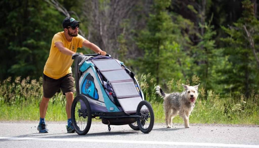 Štajerski popotnik, ki hodi okoli sveta, naletel na težave: »Ni šans, da bi v takem stanju naredil še 100 km«