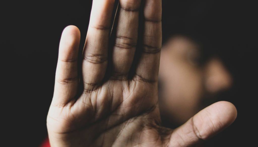 Pretepi v Drnovem in Črnomlju, policisti izsledili oba osumljenca