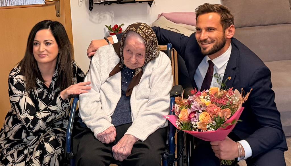 Občanka praznovala častitljivih 106 let: »Tri generacije sprememb, napredka in neštetih življenjskih izkušenj«