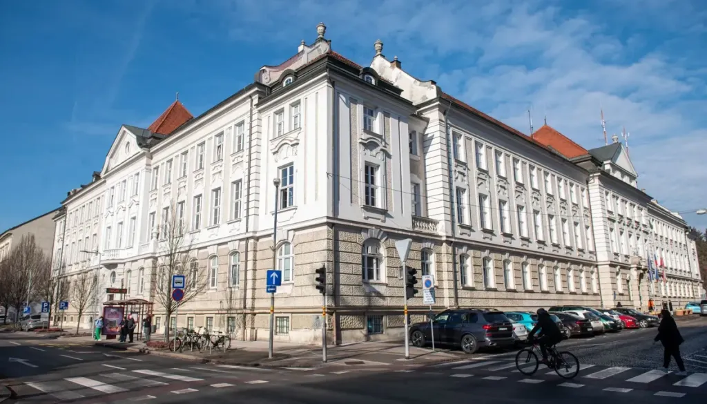 Mariborski mestni svet potrdil strategijo razvoja mestnih četrti in krajevnih skupnosti