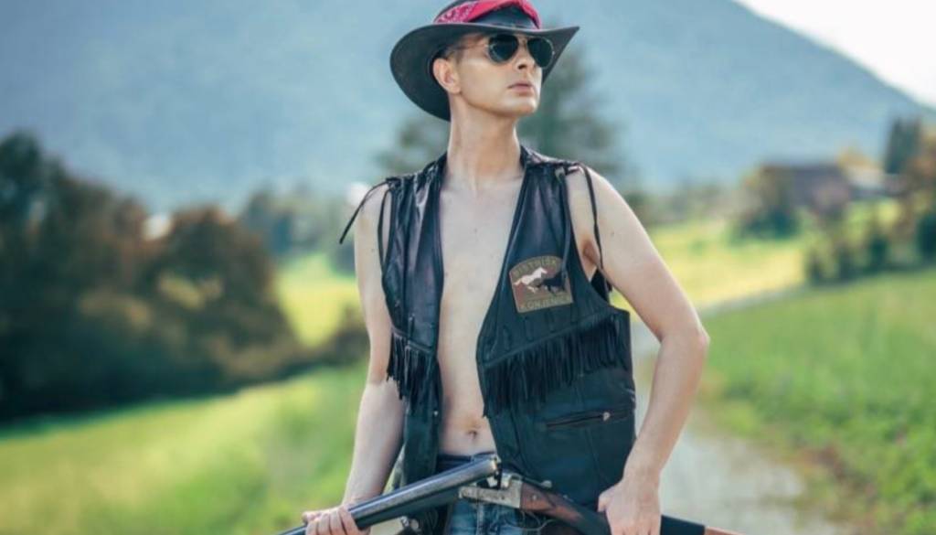 Vroč koledar je tu: V glavni vlogi Murko in konji, nam pa je razkril tudi skrivnost