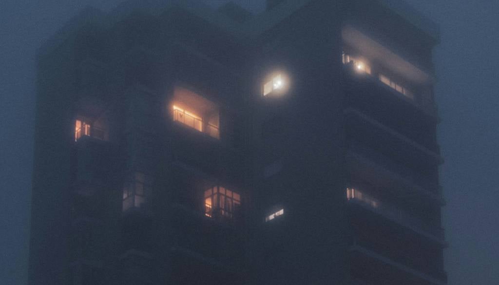 Drama v Gradcu: Požar zajel streho hotela v bližini glavne železniške postaje