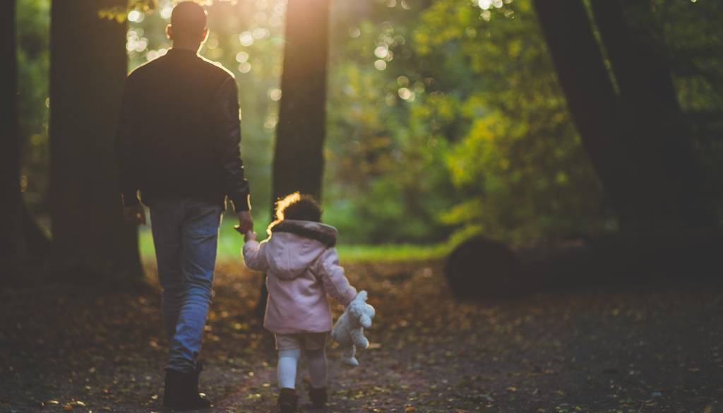 Groza na Štajerskem: Povratnik, že obsojen zaradi pedofilije, znova zlorabljal otroke. Dbil 30 let zapora