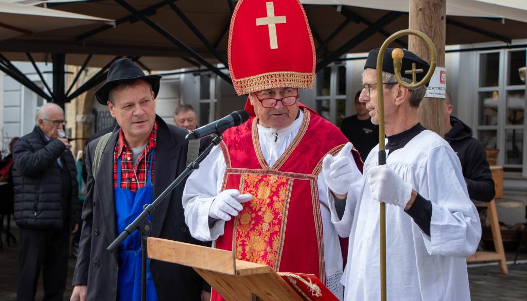 FOTO in VIDEO: Sobota je v Lotmerki posvečena vinu, glasbi in prleški tradiciji