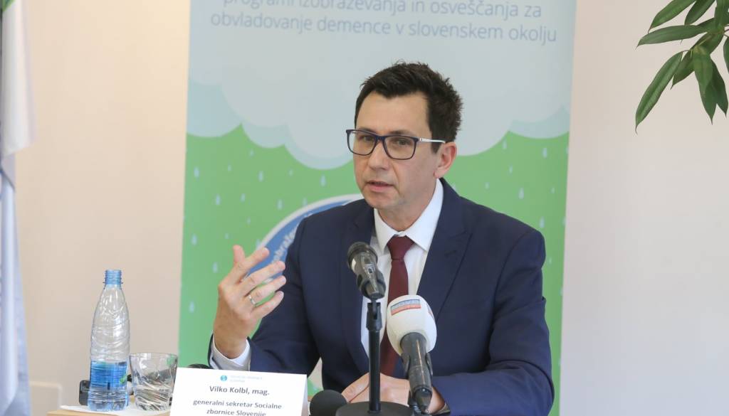 Zadnja poteza odhajajočega sveta: Znano, kdo bo vodil Dom starejših Rakičan