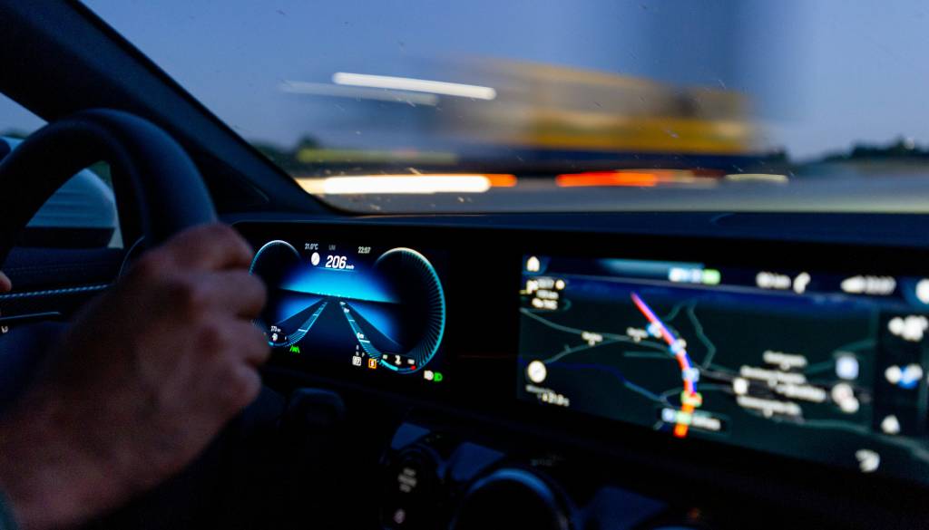 Mariborski policisti ujeli tri prehitre voznike na avtocesti, tako močno so pritisnili na gas