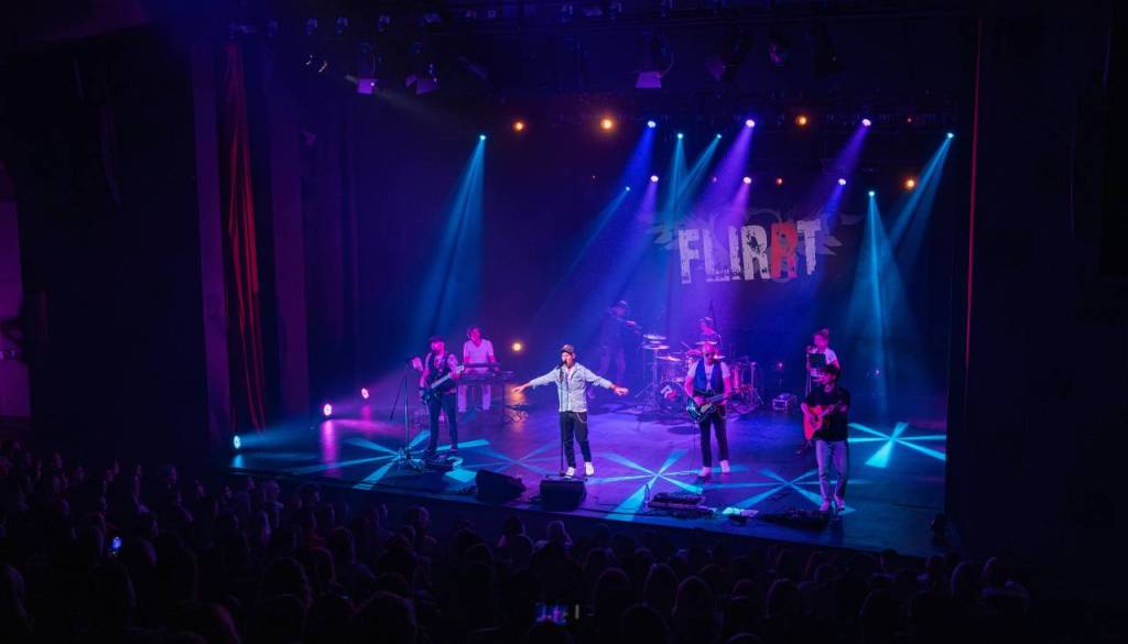 Kam ta konec tedna? V Pomurje prihajajo Flirrt, Palček Fric, božični sejmi in zimska pravljična dežela